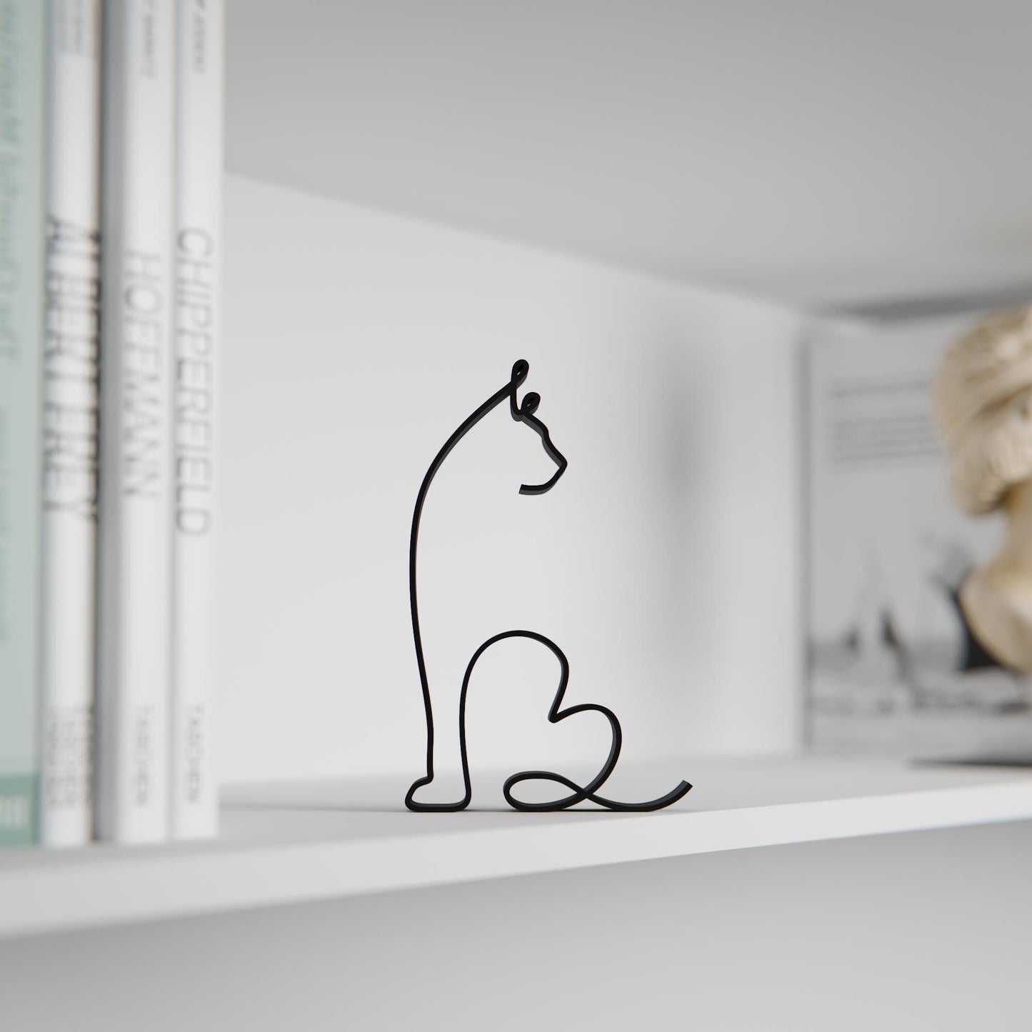 Maine Coon Cat - Line Art Figure