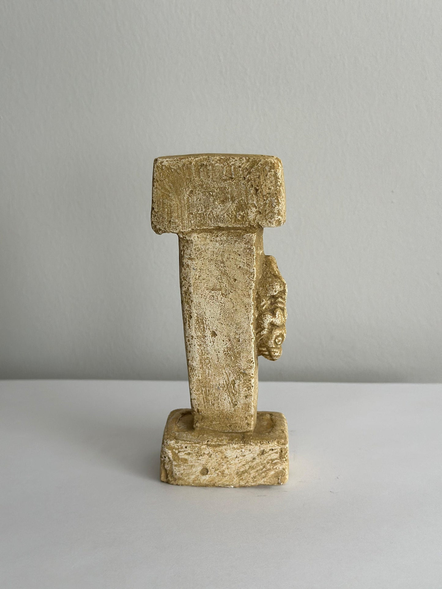 Gobeklitepe - Pillar 27, Enclosure C: predator (perhaps a felid) Leopard-shaped / Netflix Tv Series THE GIFT (ATIYE) Gobeklitepe , Urfa