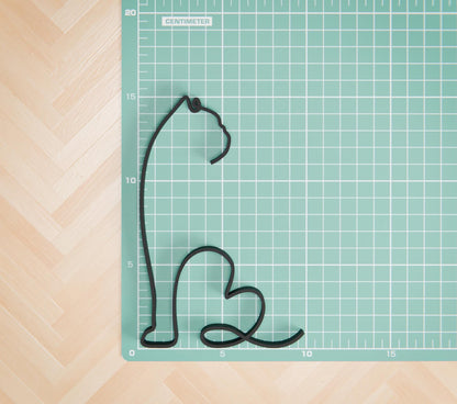 Exotic Shorthair Cat - Line Art Figure