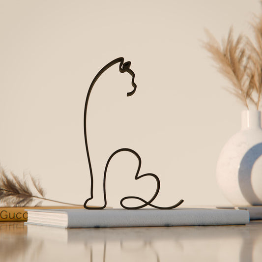 British Shorthair Cat - Line Art Figure